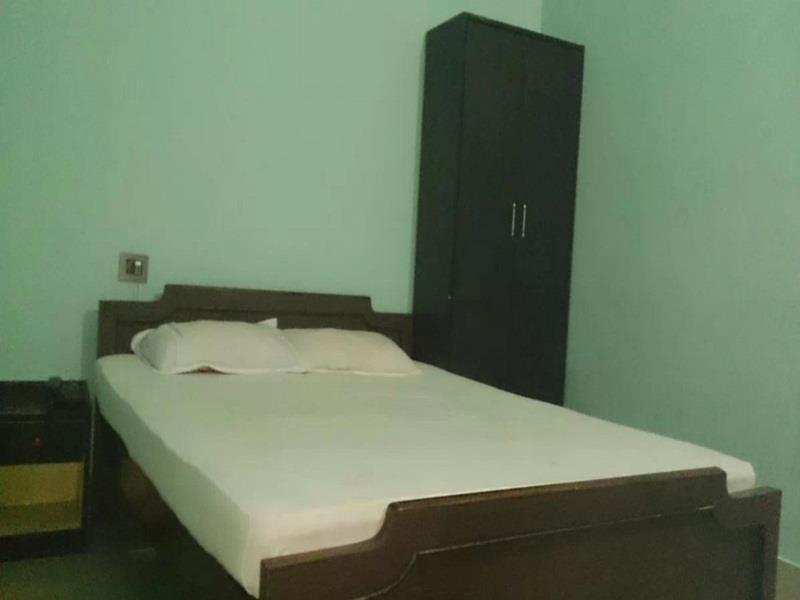 Hotel Nirmal Inn Бхубанешвара Экстерьер фото
